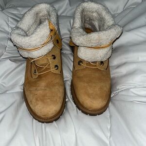 Cozy Tan Winter Boots